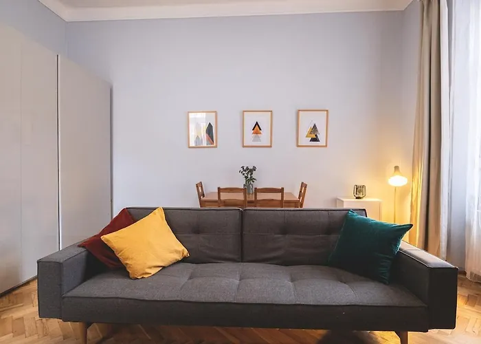 Apartment Charm Cozy Nest