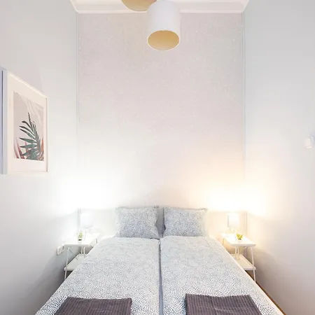Charm Cozy Nest 아파트 *